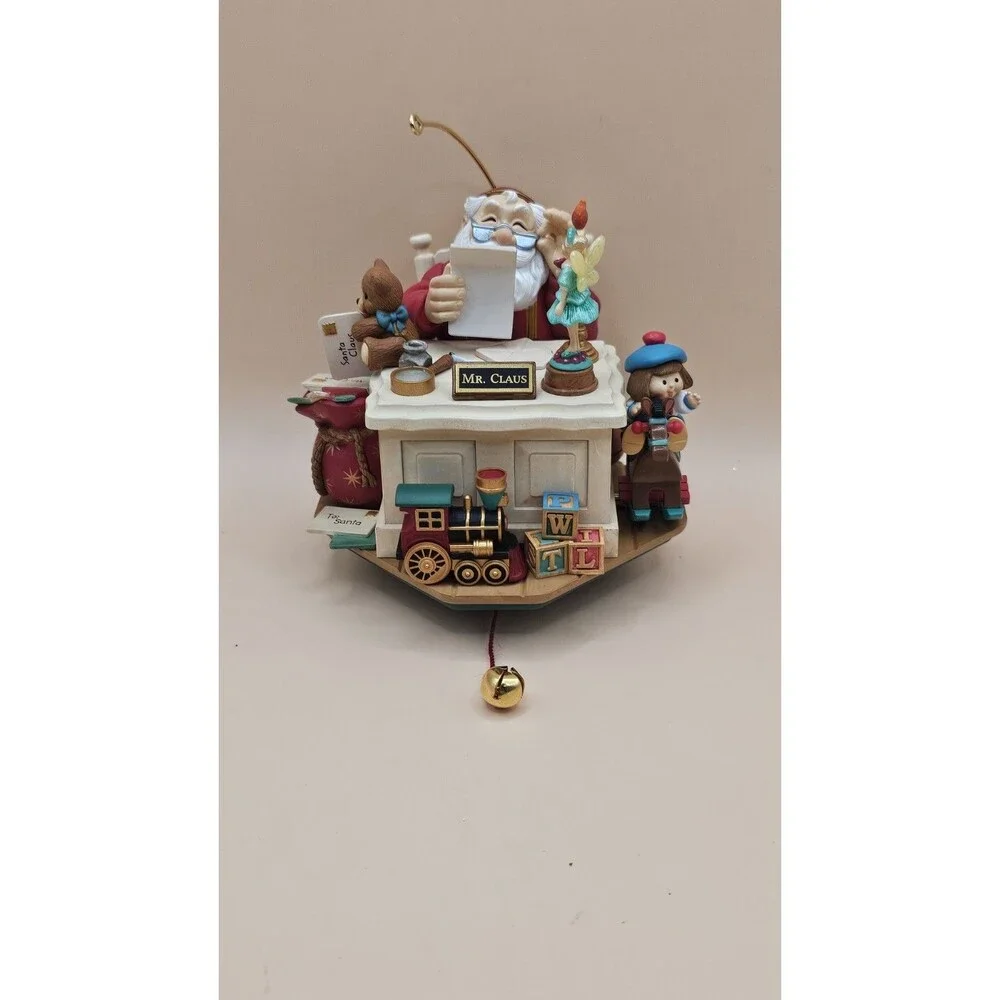 Hallmark ornament 2006